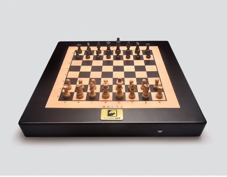 Chessnut jugar al ajedrez online con tablero físico 