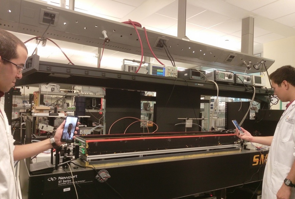 Equipo probando el Aqua-Fi