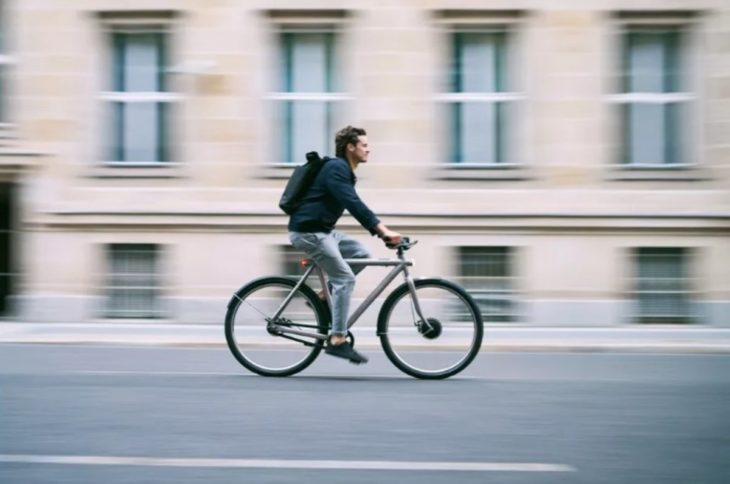 vanmoof eliminara ajuste de velocidad para bicicletas electricas fuera de USA