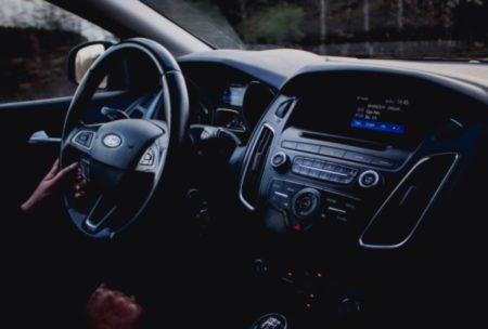 Coches conectados y privacidad qué datos recopila tu vehículo y cómo protegerte
