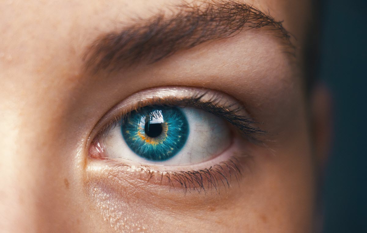 Esta IA puede detectar los deepfakes analizando los ojos
