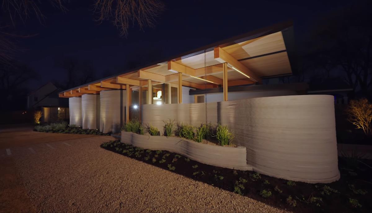 Una nueva casa impresa en 3D, con paredes curvas y sostenibilidad por encima de todo