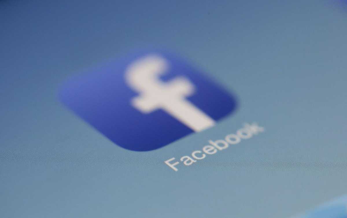 Meta prueba asemejar los grupos de Facebook a las comunidades de Discord