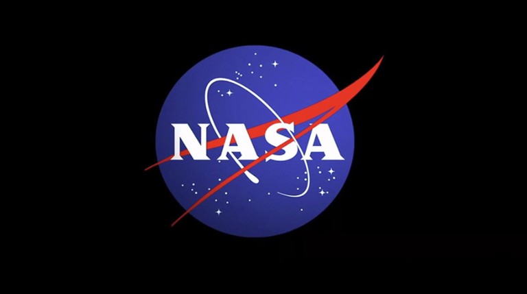 nasa luna agua