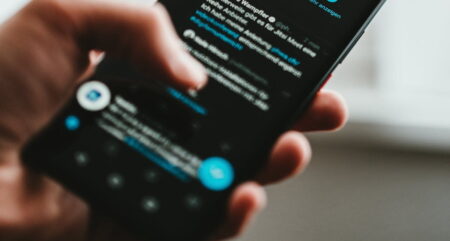 Los suscriptores de Twitter Blue ahora pueden descargar vídeos