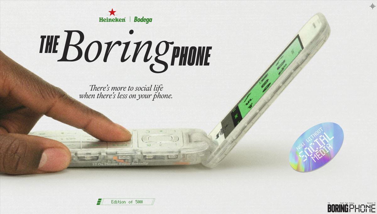 Un teléfono plegable retro: The Boring Phone