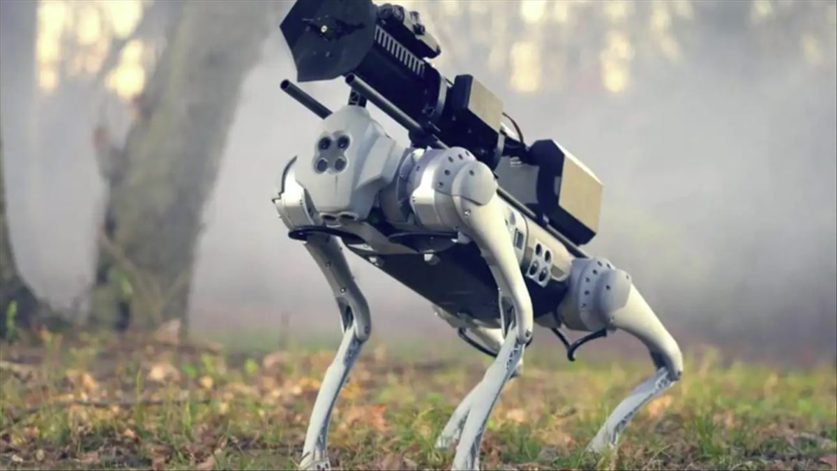 Perro robot con lanzallamas a la venta: el Thermonator y la tecnología de control de incendios