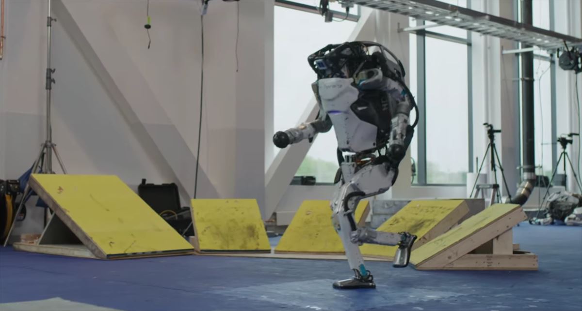 Adiós al robot Atlas de Boston Dynamics: una era que se cierra y un futuro que promete