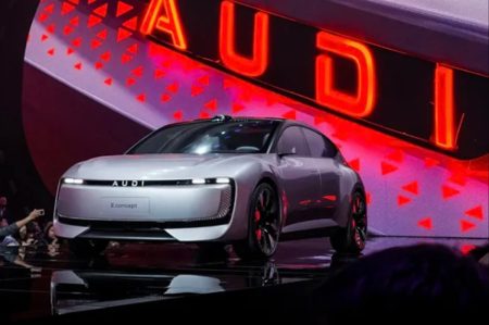 Audi revoluciona su imagen en China con un logo sin sus icónicos cuatro aros