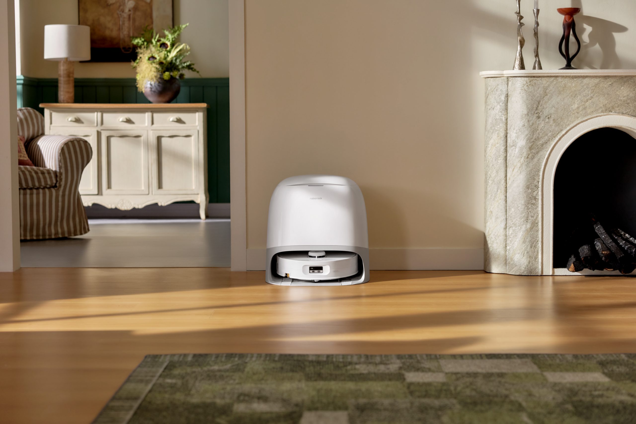 Roborock Saros 20 y Qrevo Curv 2 Flow llegan a España: navegación 3D, más autonomía y ofertas de lanzamiento