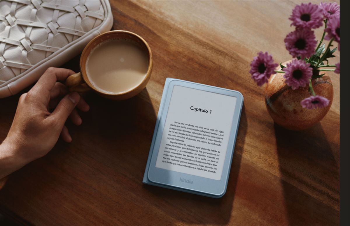 Amazon renueva toda la gama Kindle de una sola vez: diseño borde a borde, aluminio en los modelos básicos y colores que no habías visto antes en un e-reader